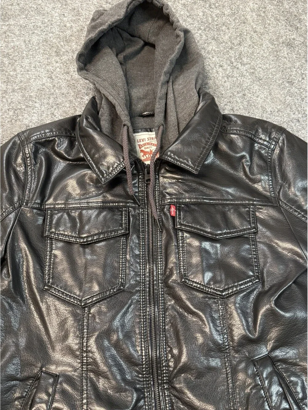 Levis levi men
